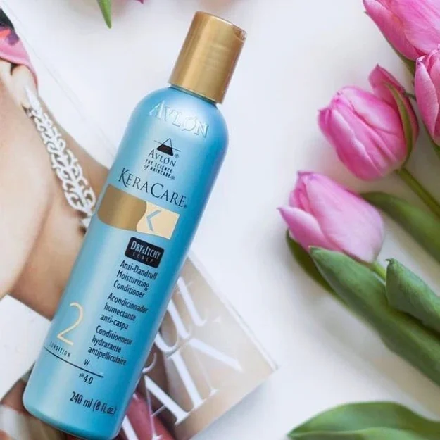 Après-Shampooing Hydratant Anti-Pelliculaire-KERACARE-GAMME SEC ET DEMANGEAISONS 240ml