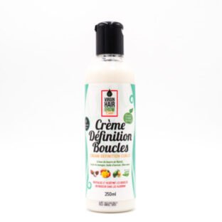 Crème Définissante Boucles-VRIGIN HAIR GROW-Gamme aà base de beurre de karité , huile de mangue , coco, d'avocat, et aloe vera 250ml